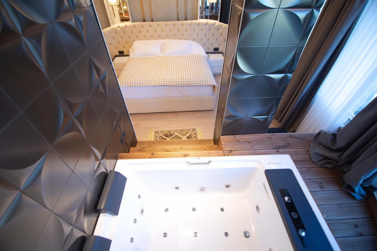 Sky View Hotel Корча Екстер'єр фото