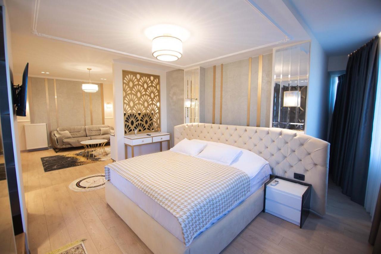 Sky View Hotel Корча Екстер'єр фото