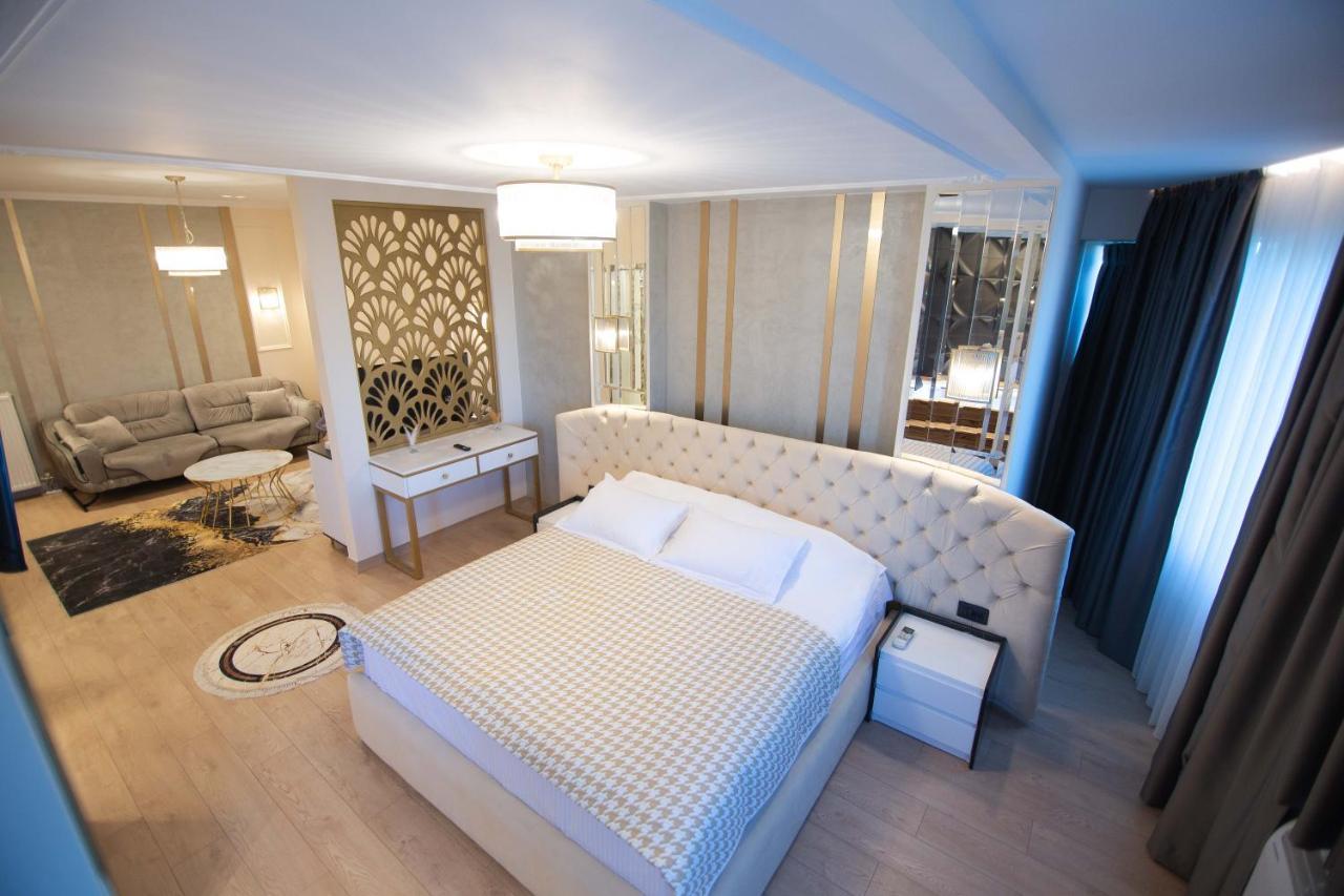 Sky View Hotel Корча Екстер'єр фото