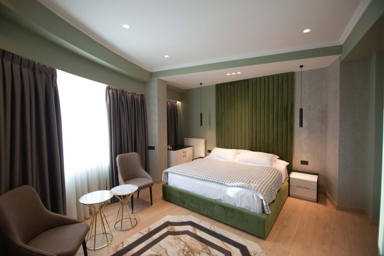 Sky View Hotel Корча Екстер'єр фото