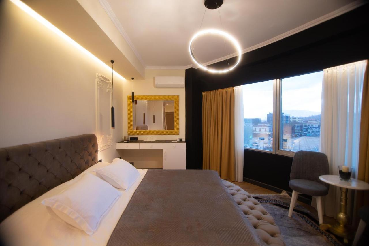 Sky View Hotel Корча Екстер'єр фото